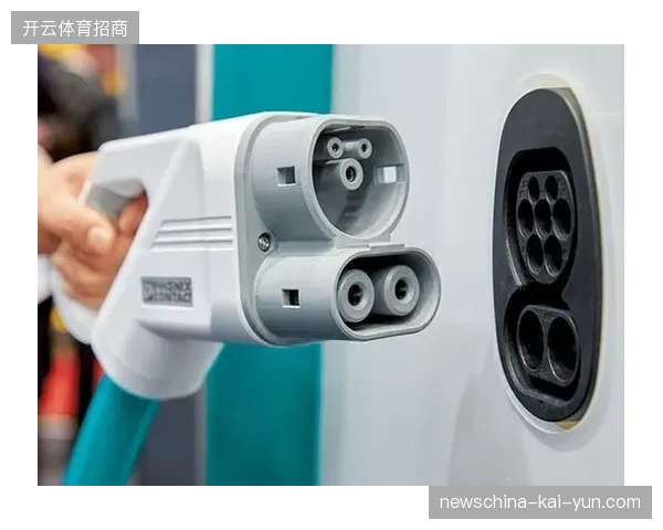 国际赛事接入标准化流程，不同地区转播接口如何实现无损平滑并轨